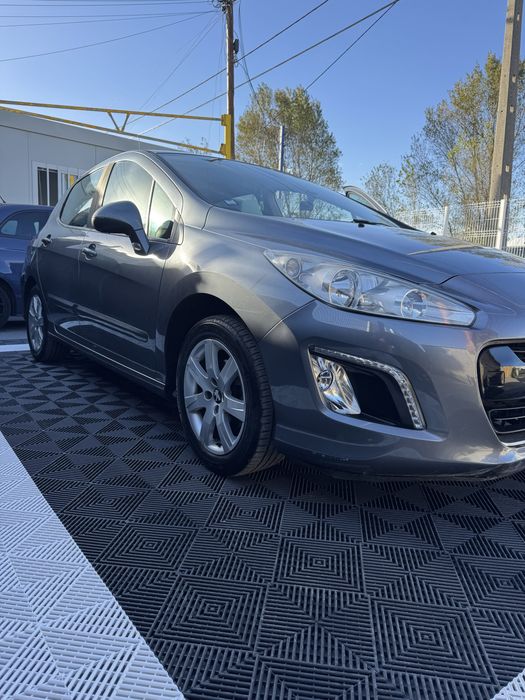 Peugeot 308 1.6 hdi 2011 — photo 2