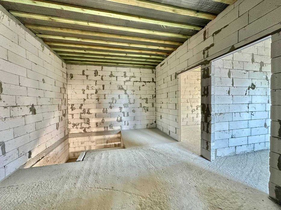 Будинок з газом біля лісу. До Києва 20 км, єОселя 3,7%, Постанова, ДМЖ