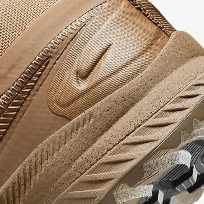 Тактичні кросівки Nike React SFB Carbon 42 розмір.