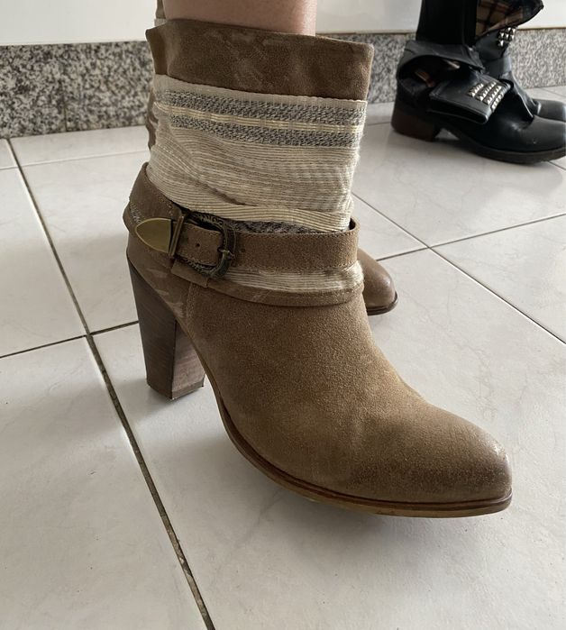 Botas Mulher Usadas