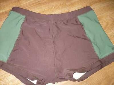 Плавки мужские цвет хаки 52-54р. В хорошем состоянии