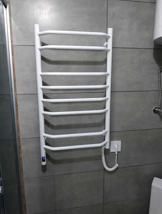 Рушникосушка водяна електрична. Полотенцесушитель З таймером Cordivari
