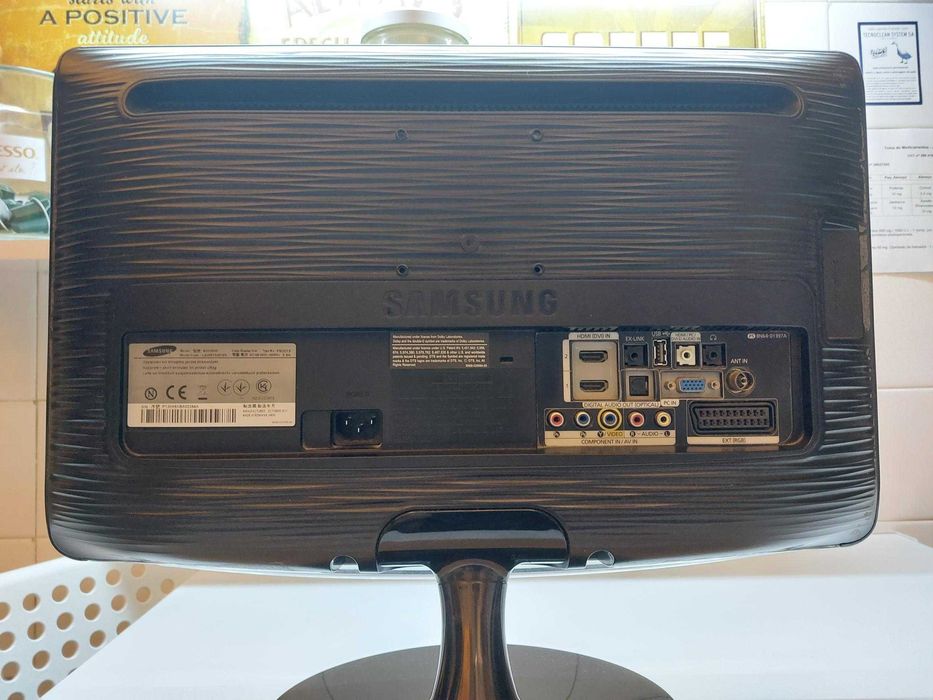 HDTV Led Samsung B2030HD