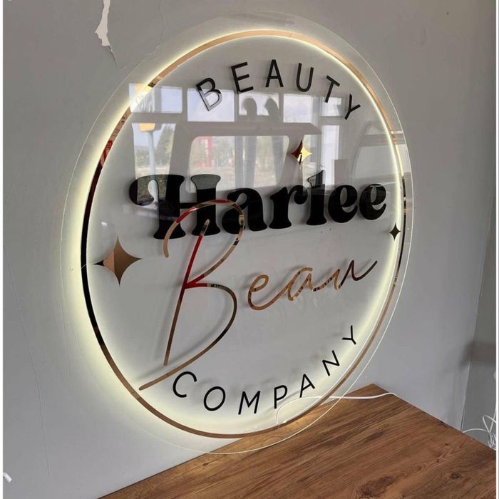 Вивіска з акрилу на замовлення