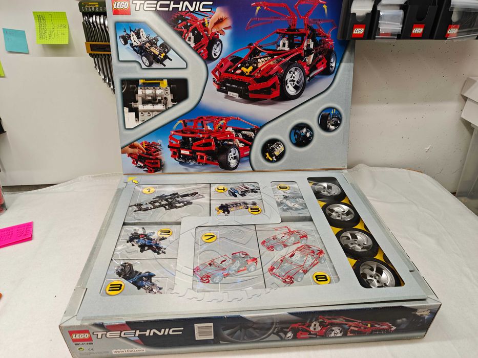Lego Technic 8448 "Super Street Sensation"; 1999; [185]