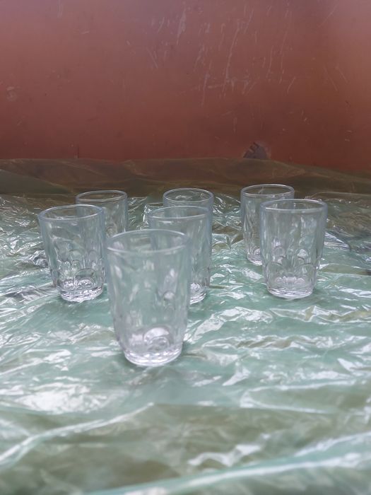 Stare grube szklanki 8sztuk z czasów PRL