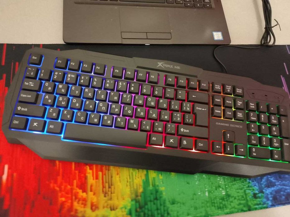 Игровая клавиатура  Xtrike Me