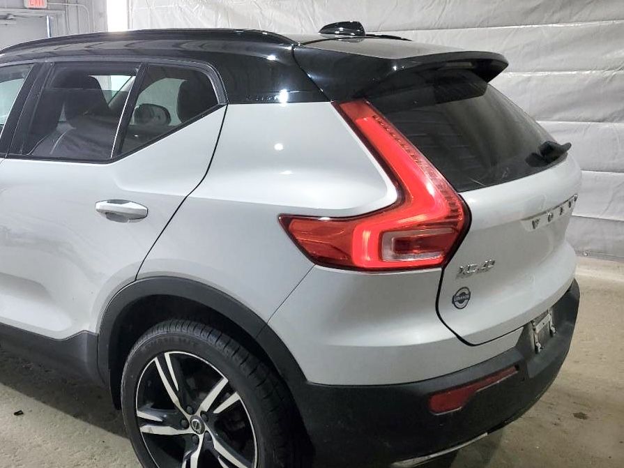 Четверть Volvo XC40 Задня Права Ліва Крило 729 Розборка Вольво ХС40