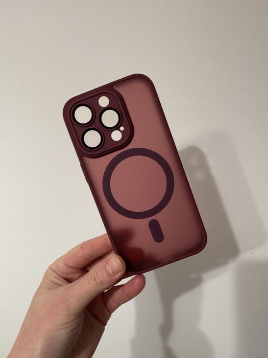 Nowe etui do iPhone 15 Pro + szkła na aparat | kolor bordo
