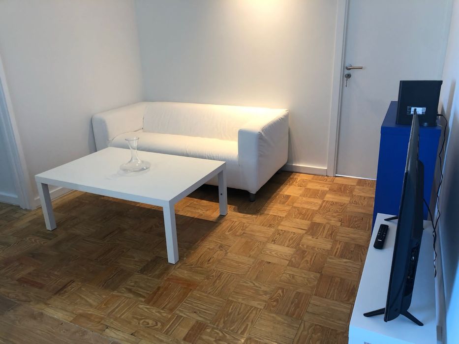 Quarto para Estudante - Porto junto à Universidade Católica, Foz