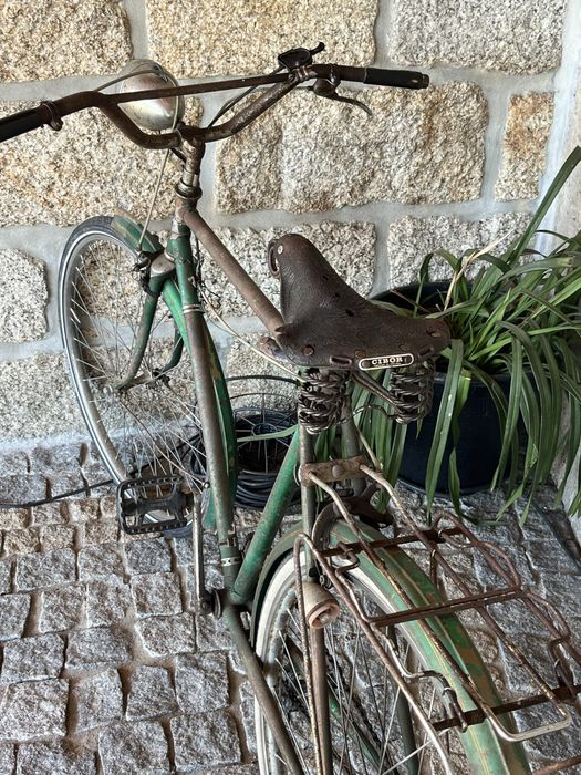 Vendo bicicletas antigas