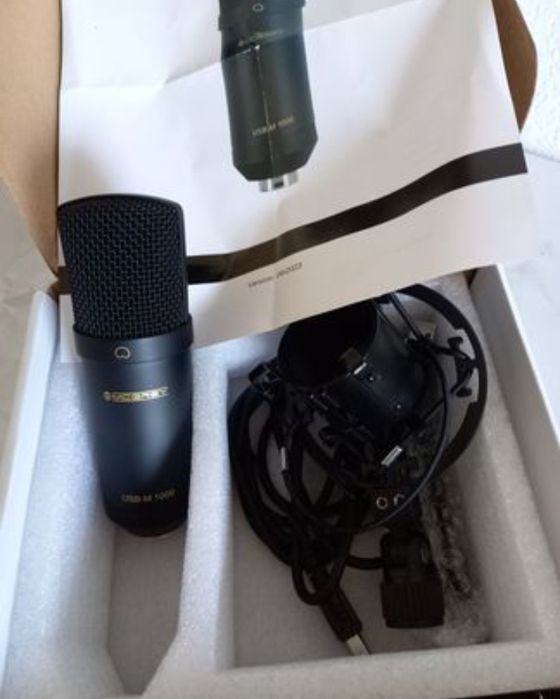 Nowy mikrofon studyjny