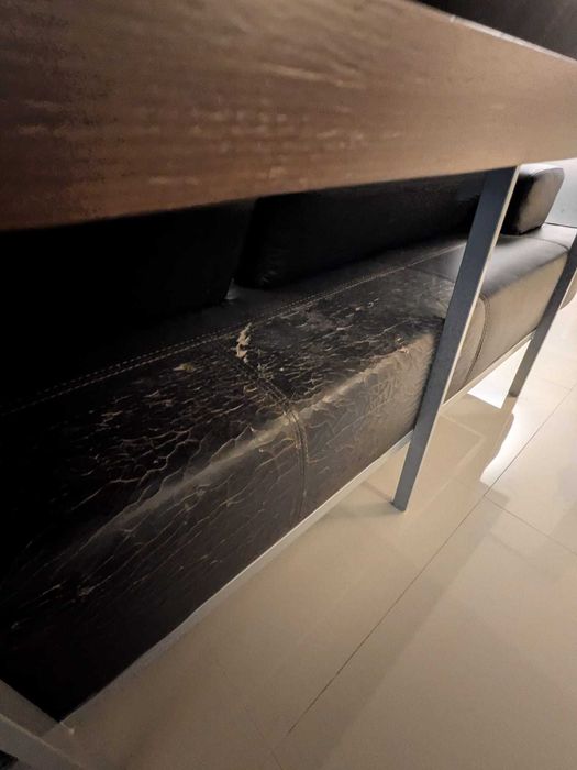 Sofá em pele - modelo Rolf Benz