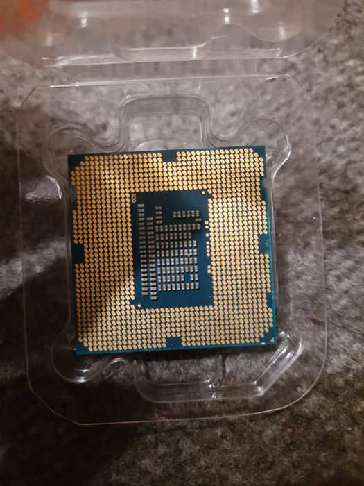 Процессор i3-3240