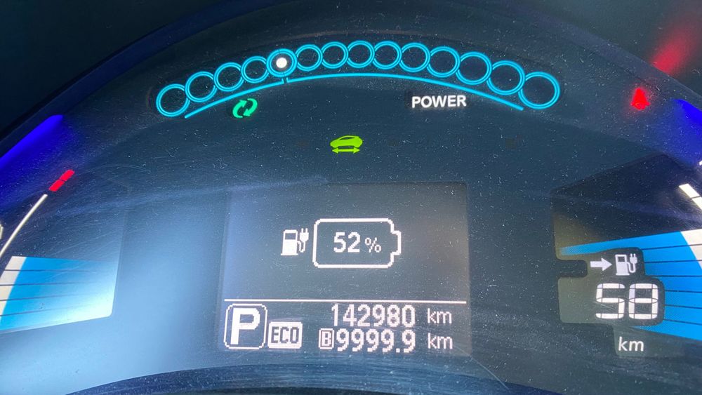 Електромобіль Nissan Leaf
