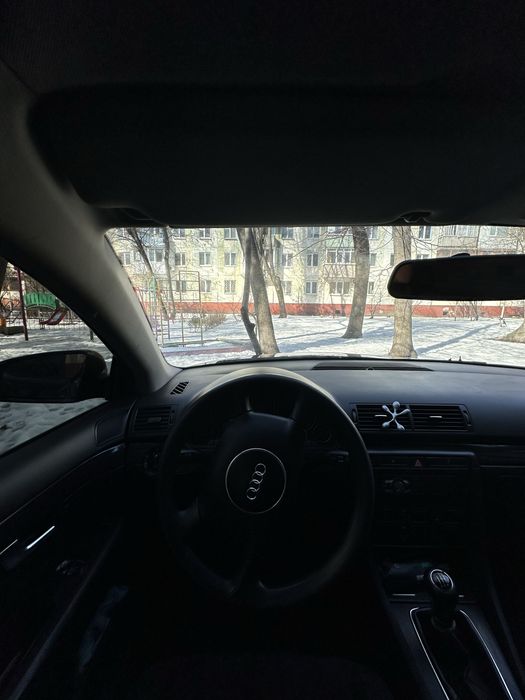 Авто Audi a4 2002