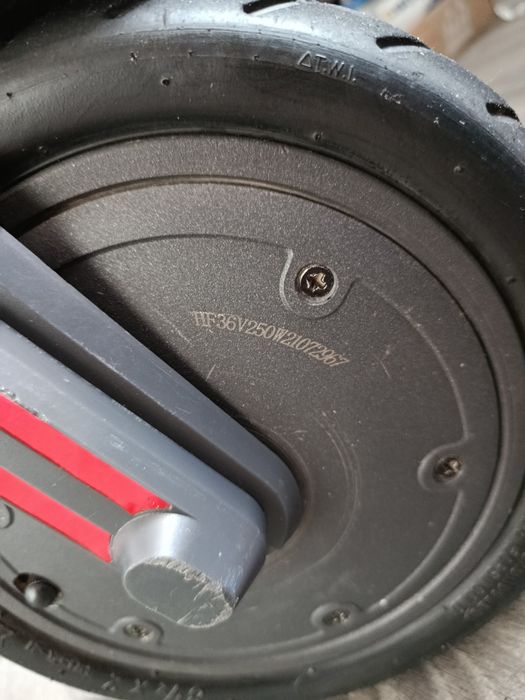 Електросамокат м365 pro