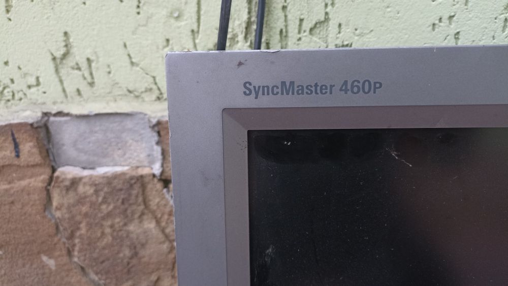 Монітор SAMSYNG 46 дюймів