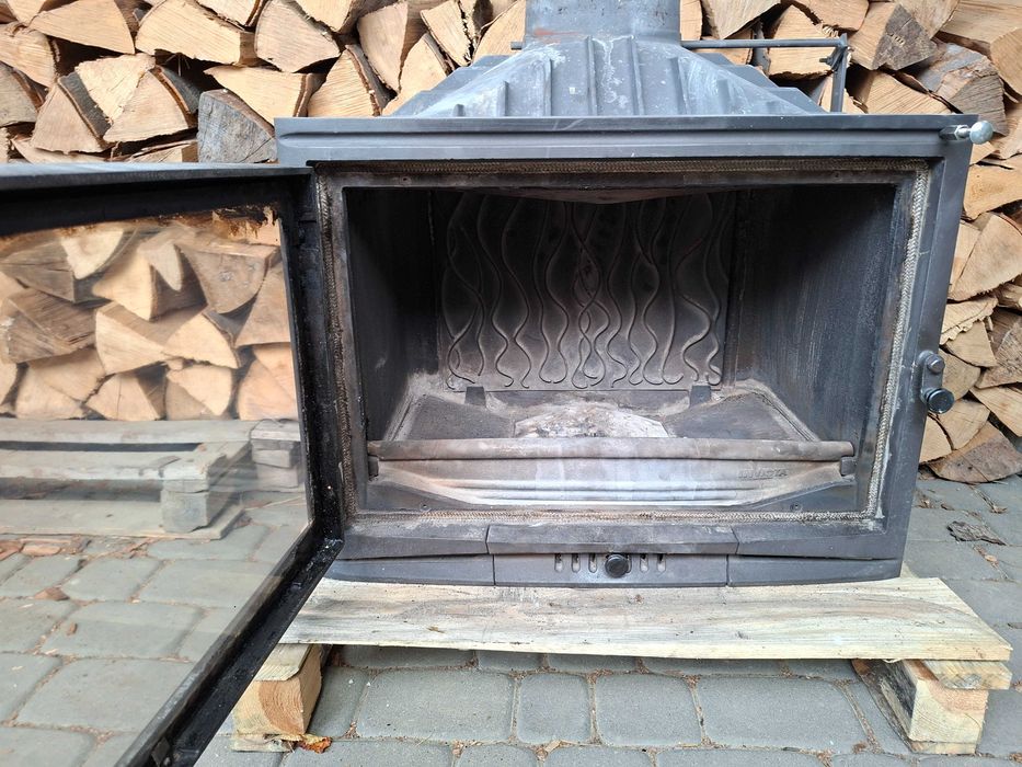 Kominek Invicta typ Selenic 14 KW Jerzmanowice • OLX.pl