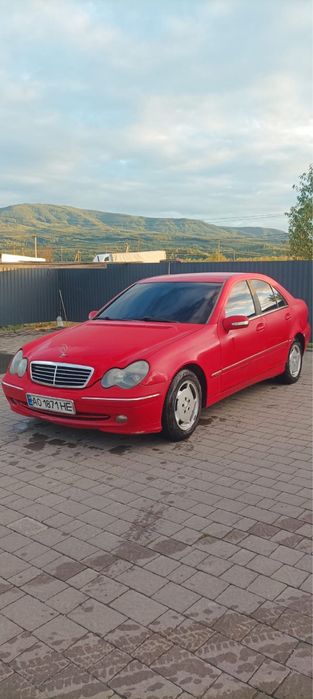 Mercedes c180 w203 мерседес на повному ходу бензин механіка