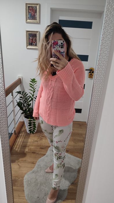 Sweterek z warkoczem 36/38