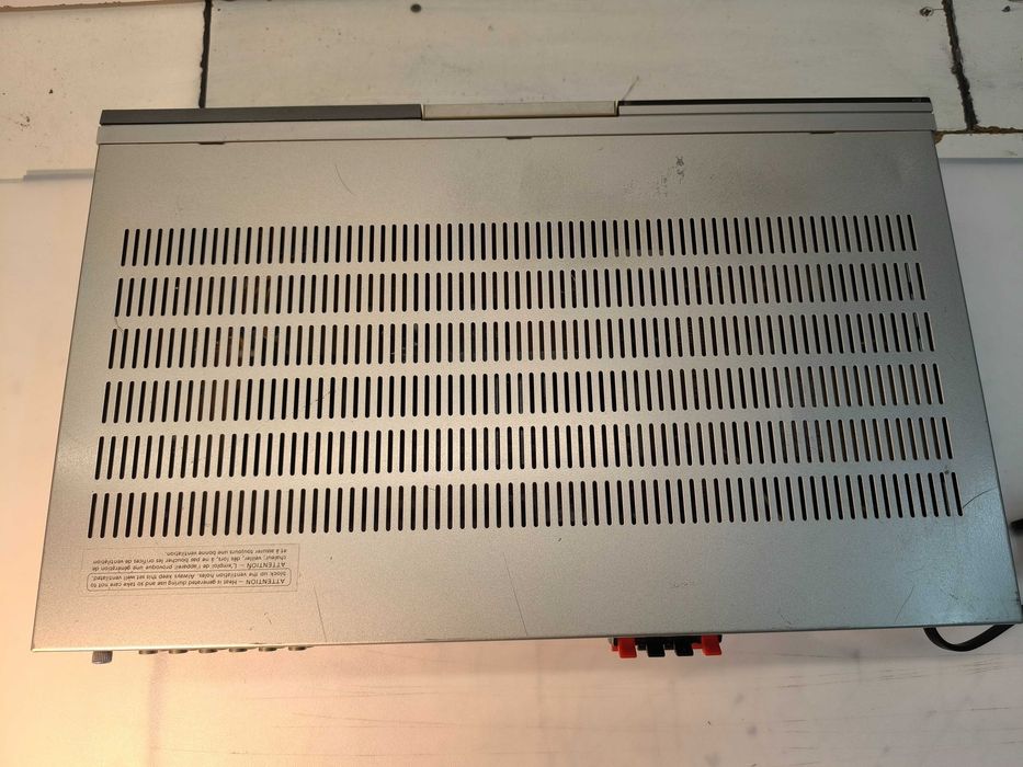 Amplificador Hitachi HA-2