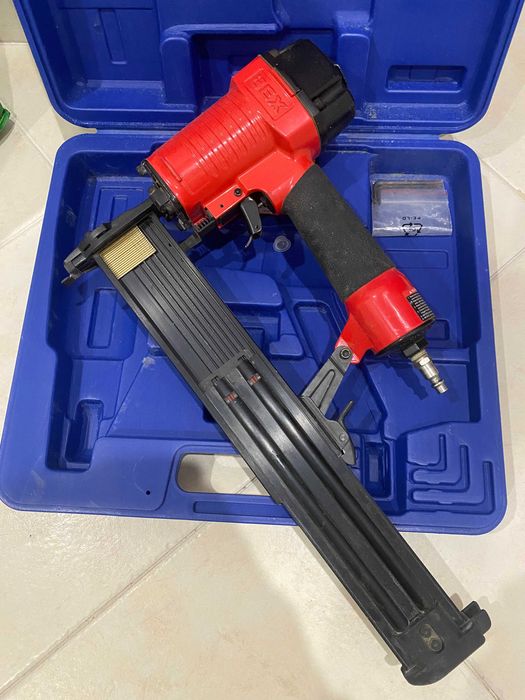 Pistola de pregos BEX B16/50-C1