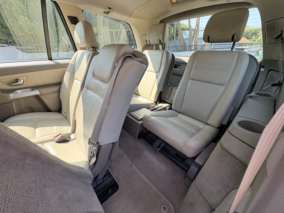 Volvo XC90 D5 AWD - 7 lugares