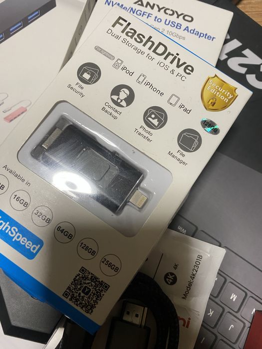 Флешка 3-1 на 128GB для iPhone/iPad/Android