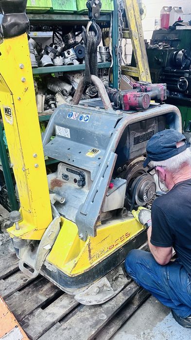 serwis maszyn budowlanych  wadowice naprawa hatz wacker bomag ammann yanmar