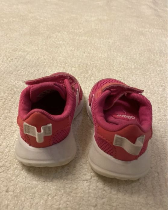 Ténis Adidas para bebé
