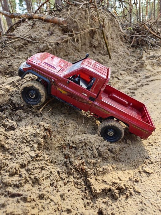 Toyota land cruiser Rc car mn 82, машинка на радиоуправлении