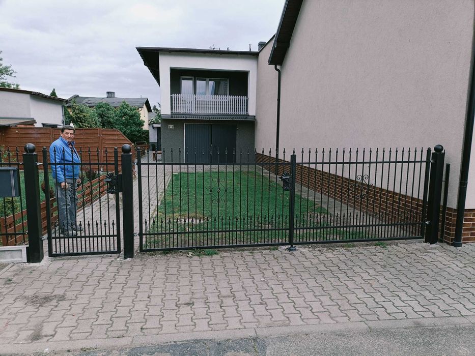 Bramy, Furtki, Napędy, Przęsła, Bramy przesuwne, Montaż, Cynkowanie