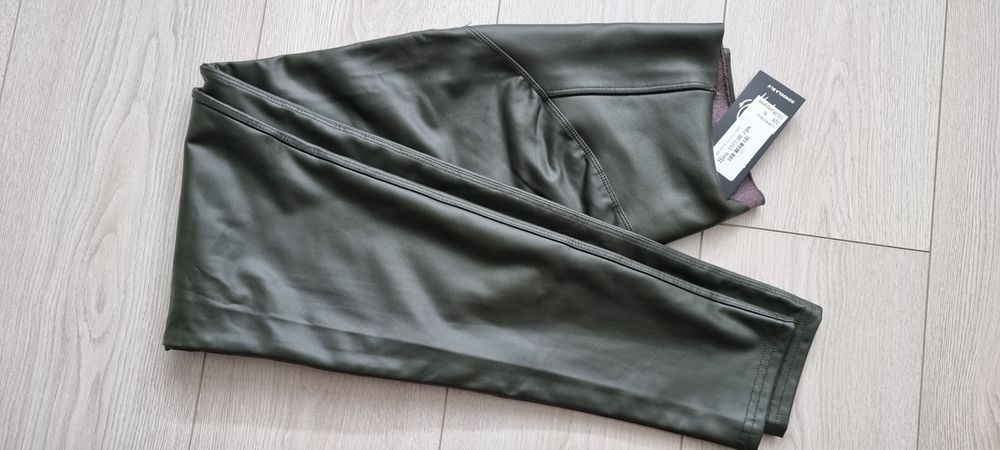 НОВІ Легінси, лосини екошкіра темно-зелені