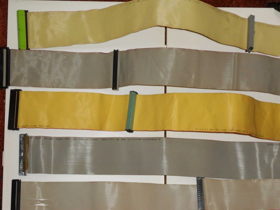 taśma komputerowa HDD CD DVD IDE ATA