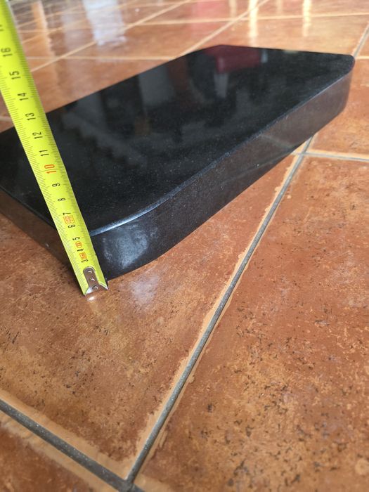 Podstawy pod kolumny podłogowe Focal Utopia BE .