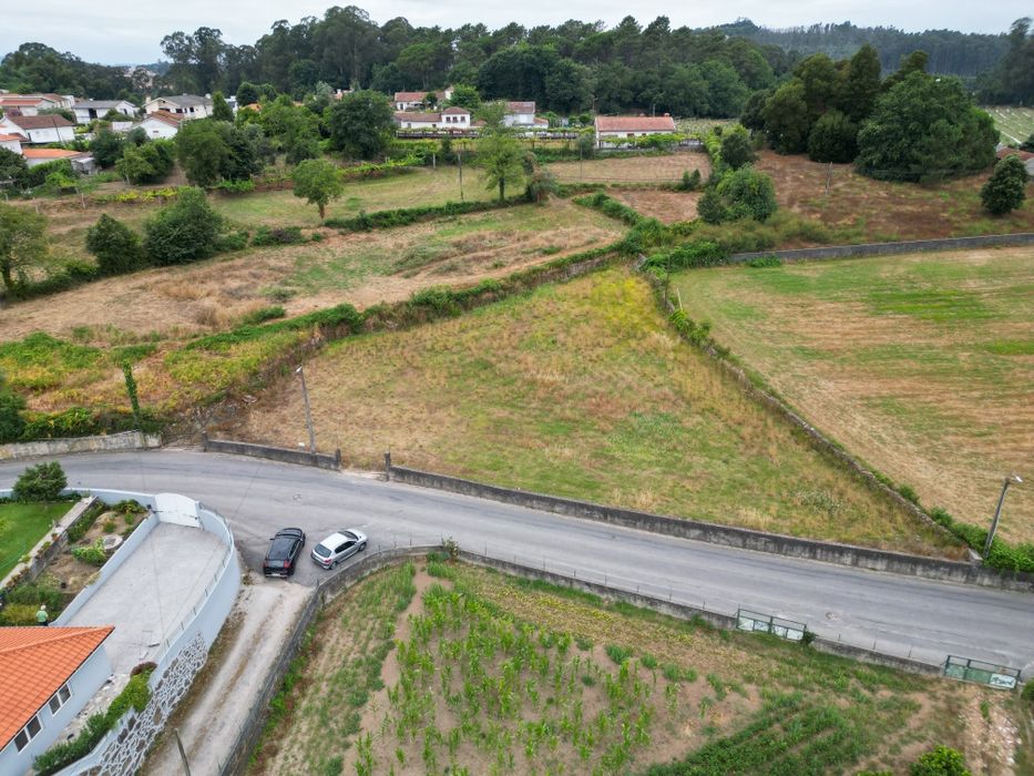 Terreno para construção de moradia em Vila  Nova de Famalicão