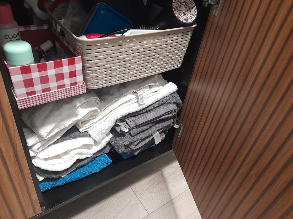 Móvel adaptado para wc