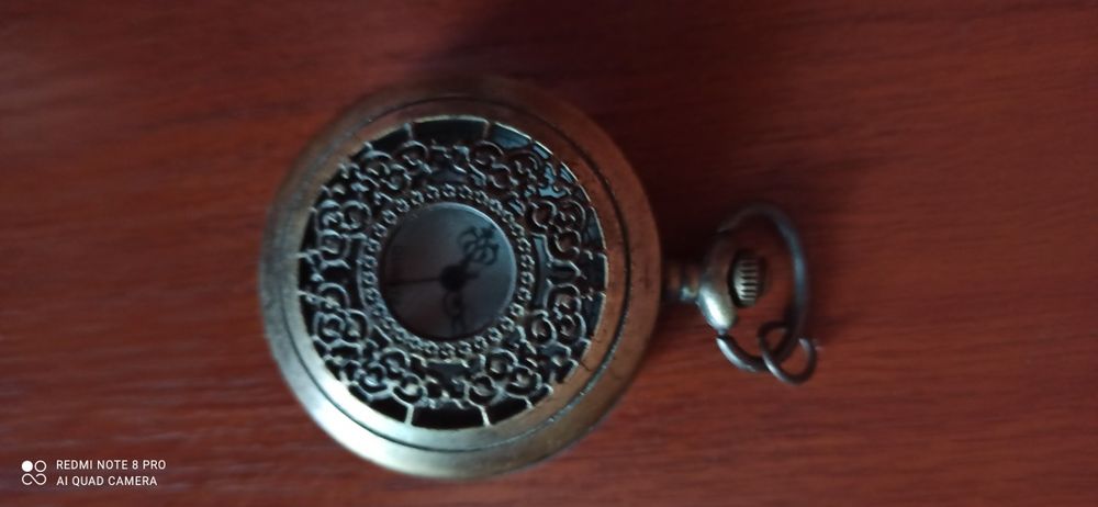 Продам часы наручние