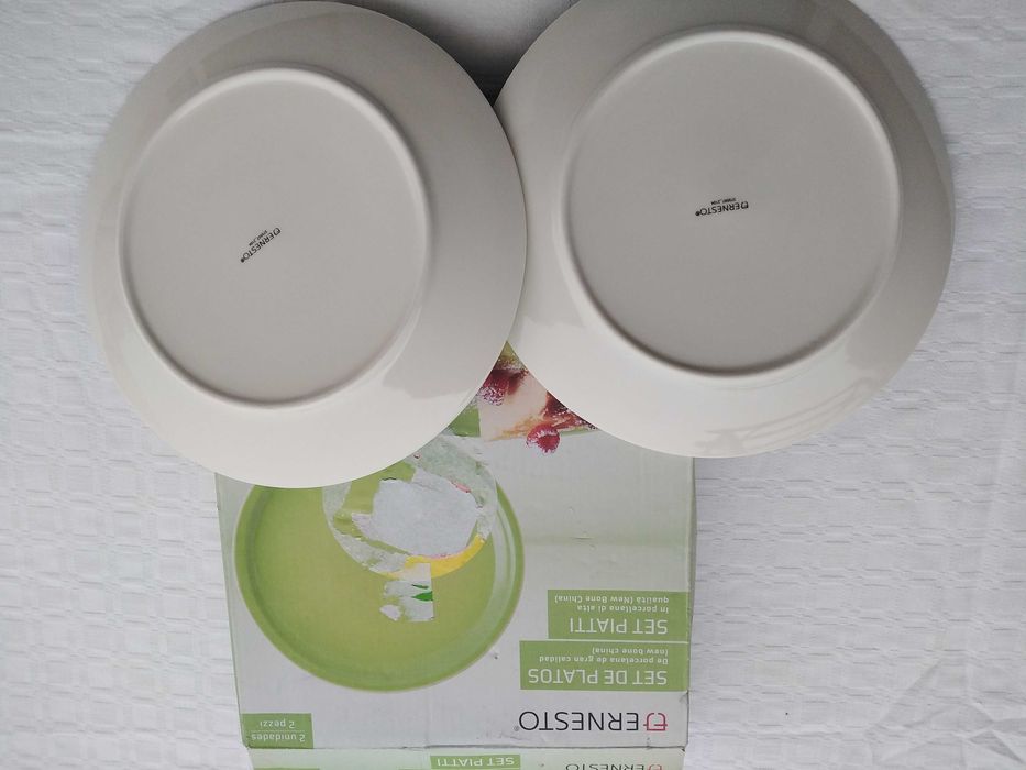 Conjunto de 2 Pratos do Lidl