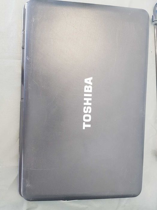 Vários modelos de portáteis para vendas de peças