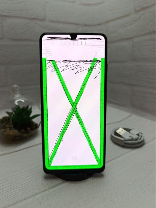 Продам телефон Samsung A32 4/64Gb NFC в гарному стані