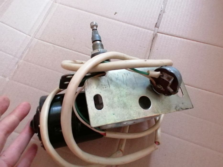 Стеклоочиститель СЛ-102Г новый ссср