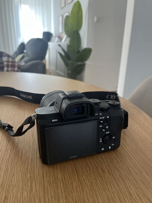 Câmara Fotográfica Sony Alpha 7II