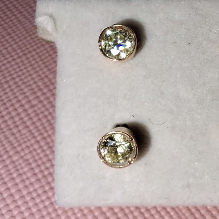 Сережки золоті 585 пусети на закрутках