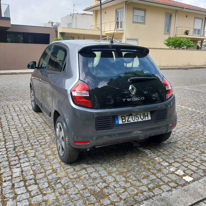 Reanault Twingo 90cv  Display