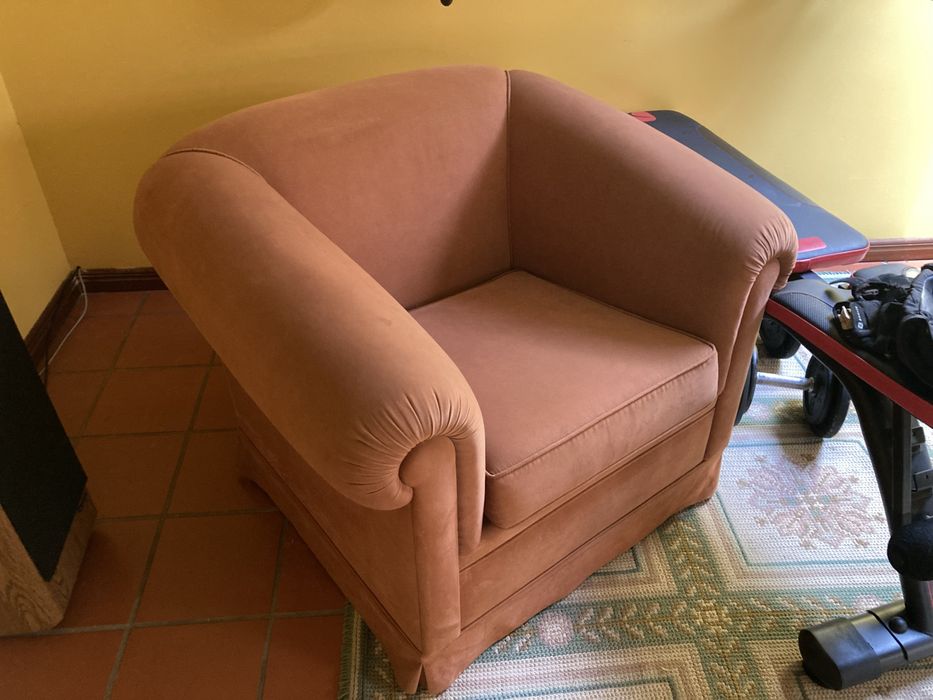 Sofas praticamente nunca usados