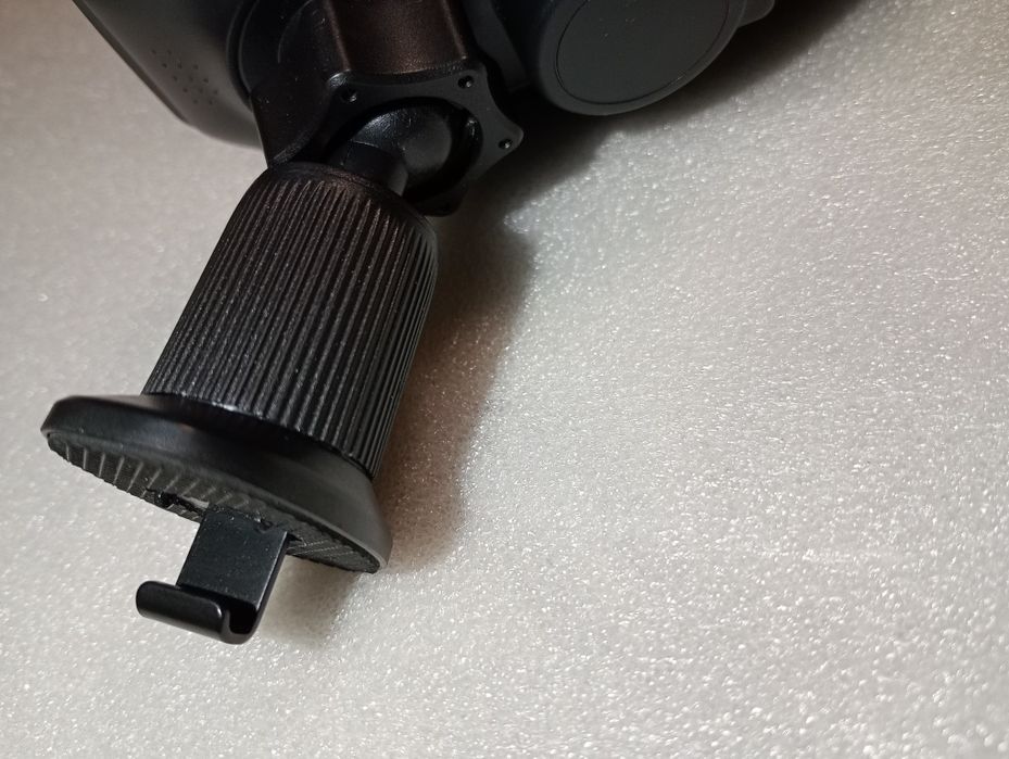 Автотримач для телефону з бездротовою зарядкою Gelius Tesseract GP-WCH