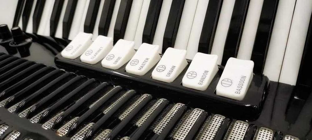 Akordeon Bugari 120 Wysoka oktawa