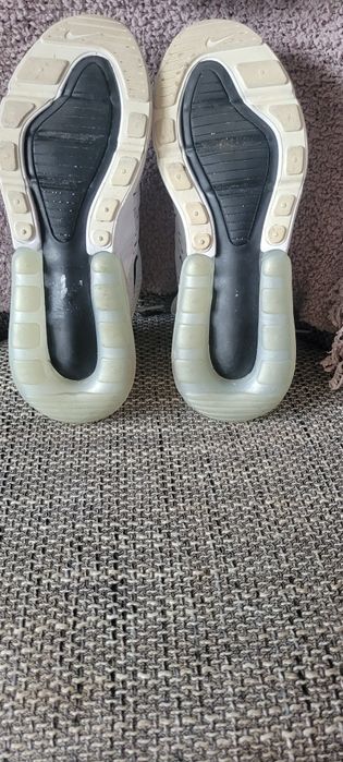 Buty Nike Air 270 roz.38 st.B.Dobry
